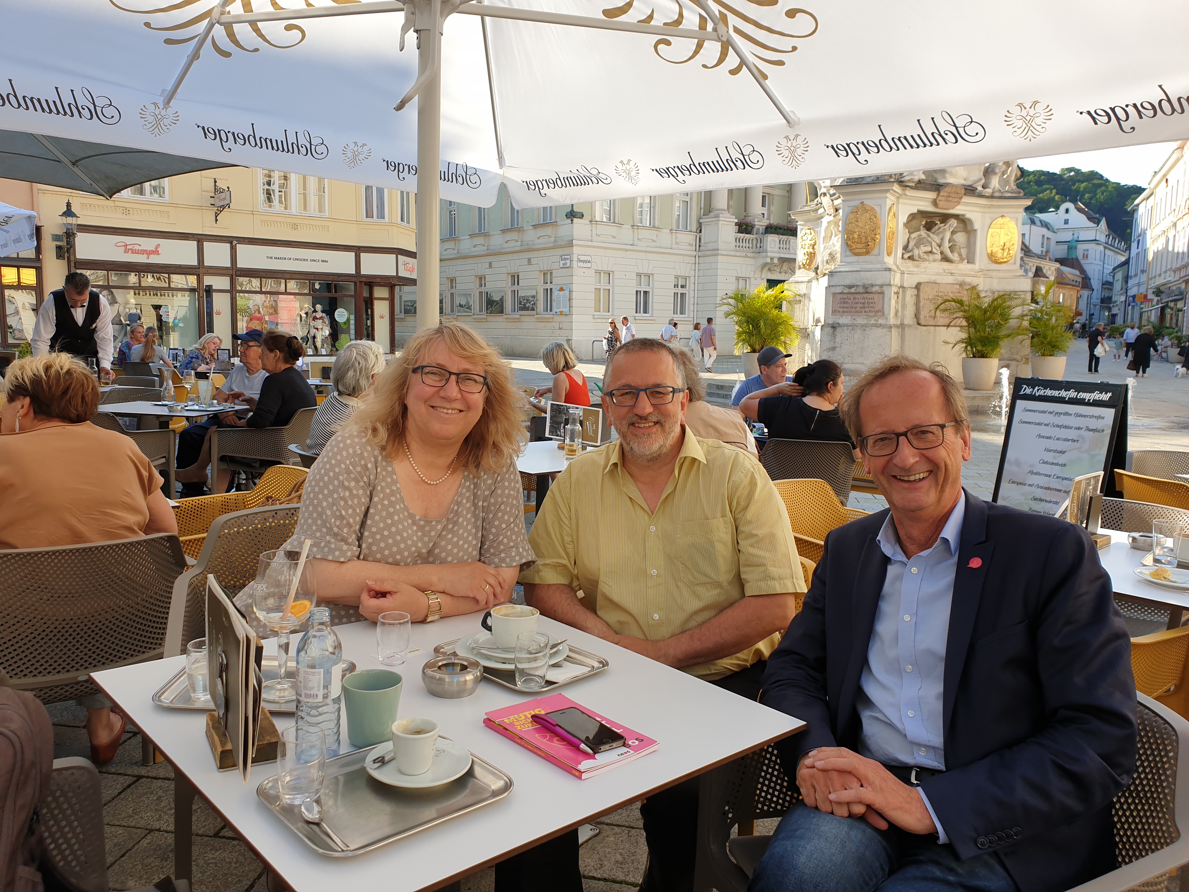 Dr. Kaltenhauser und Neos-Abgeordneter Hofer-Gruber